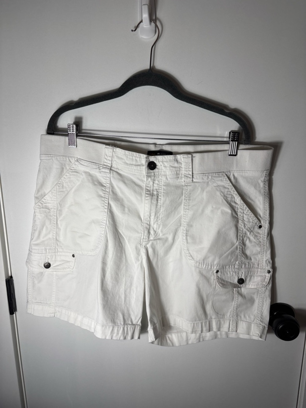 Lee White Cargo Utility Shorts Size 18